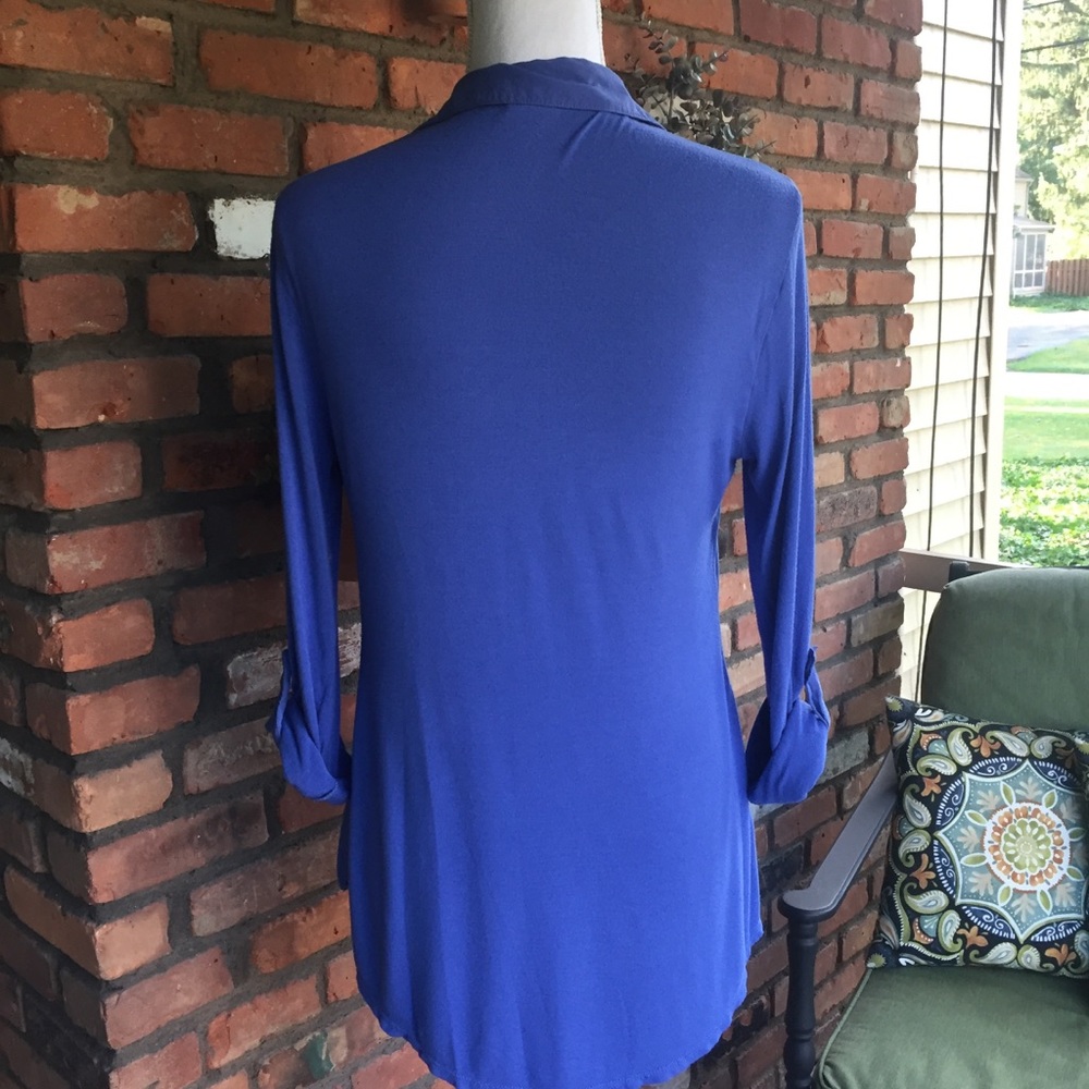 Bundle Of Tops - Picture 5 of 8